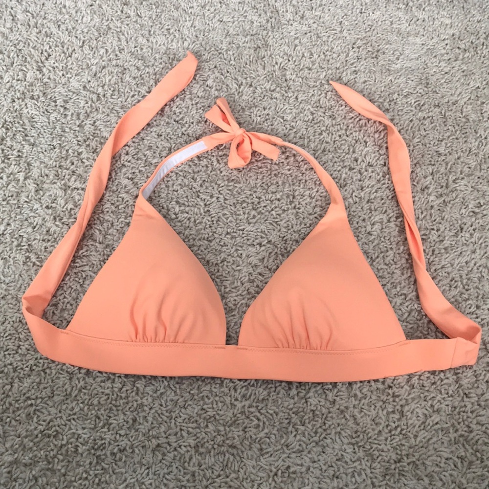 Orange VS bikini top